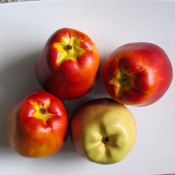 Vintage Faux Fruit Apples Set of 4 - Picture 2 of 3